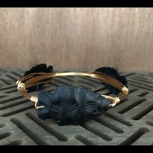 Mate black arrowhead bangle bracelet
